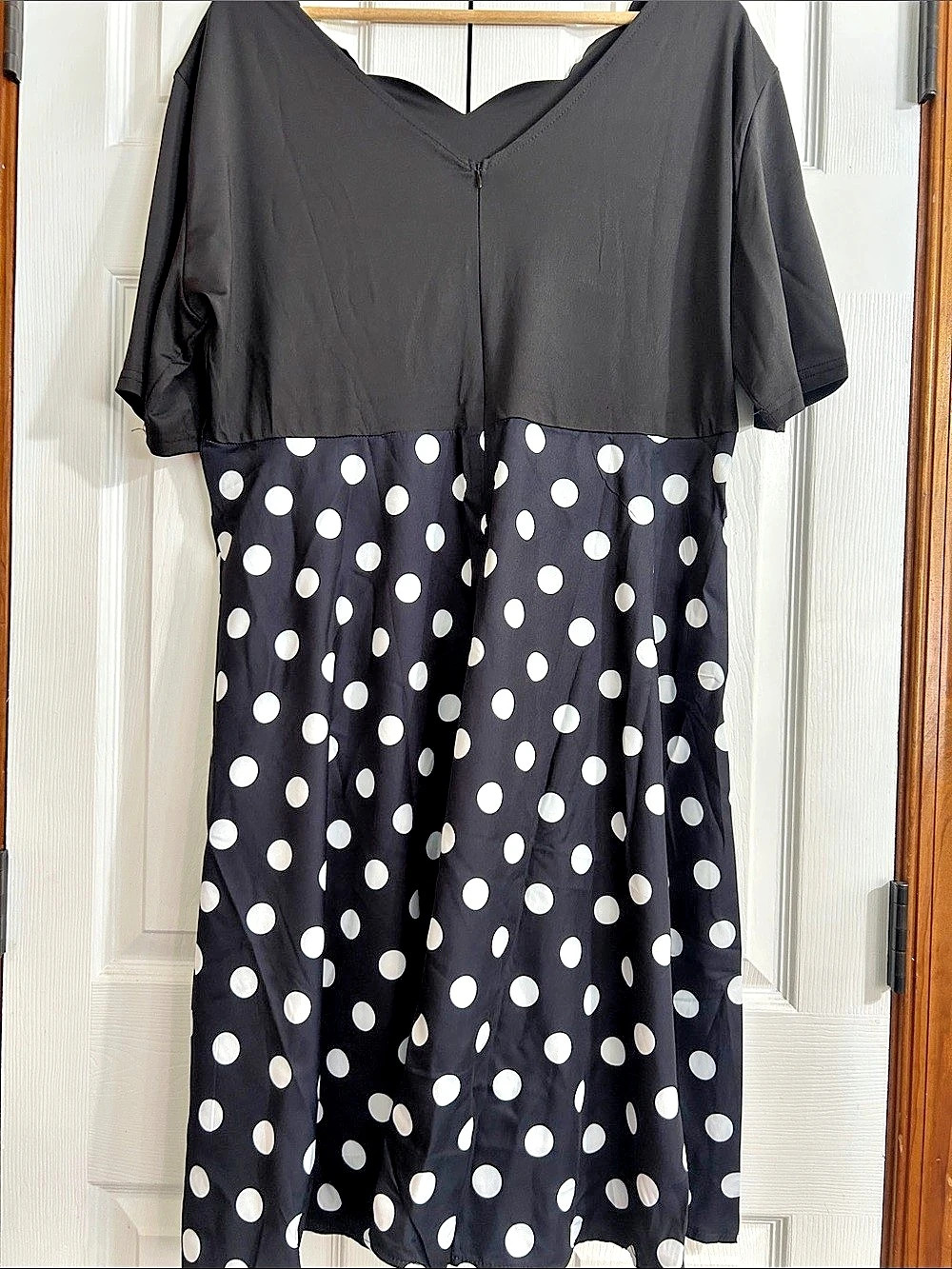 Polka Dot Midi Dress in Black & White Like New 3XL Black & White Polka Dot Dress